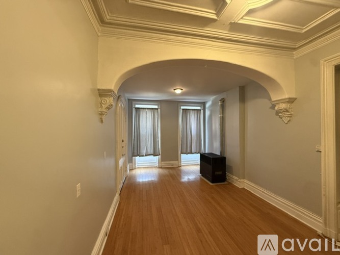 2 Bed, 1 Bath Apartment with Office — Troy, NY photo 4