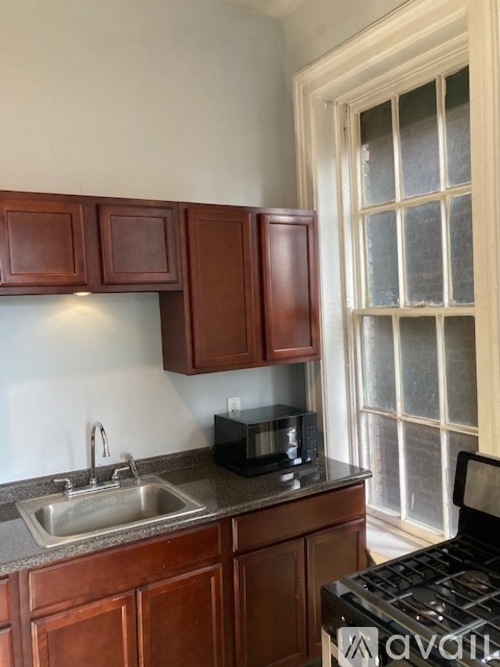 2 Bed, 1 Bath Apartment with Office — Troy, NY photo 16