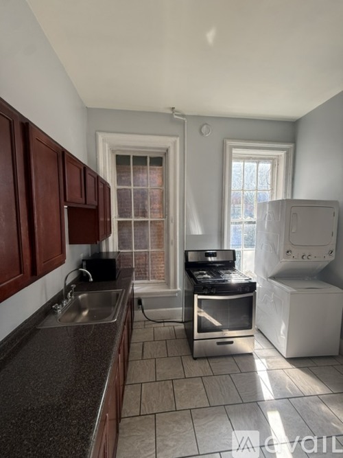 2 Bed, 1 Bath Apartment with Office — Troy, NY photo 18
