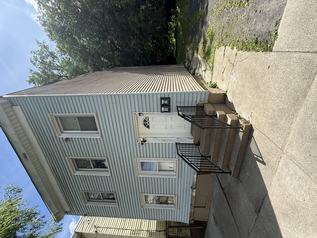 Renovated 2-Bedroom Apartment — Livingston Ave, Albany photo 1
